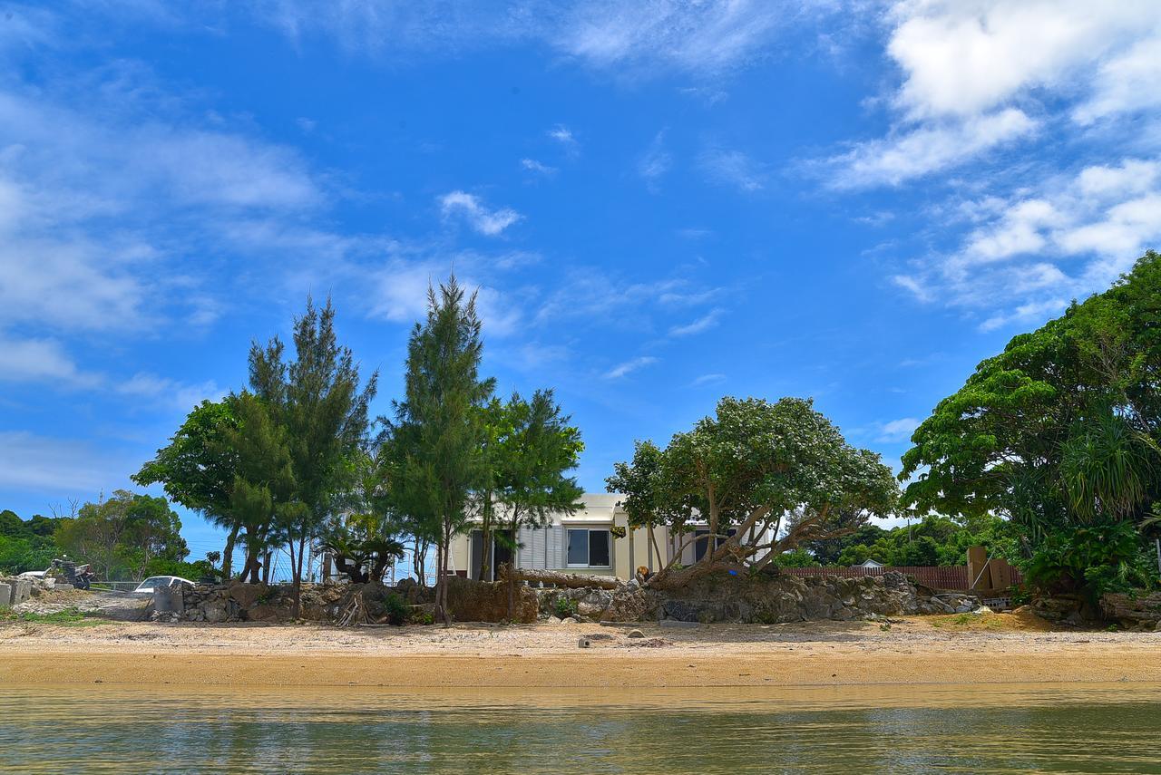 Guest House Waraemon Nago Exterior foto